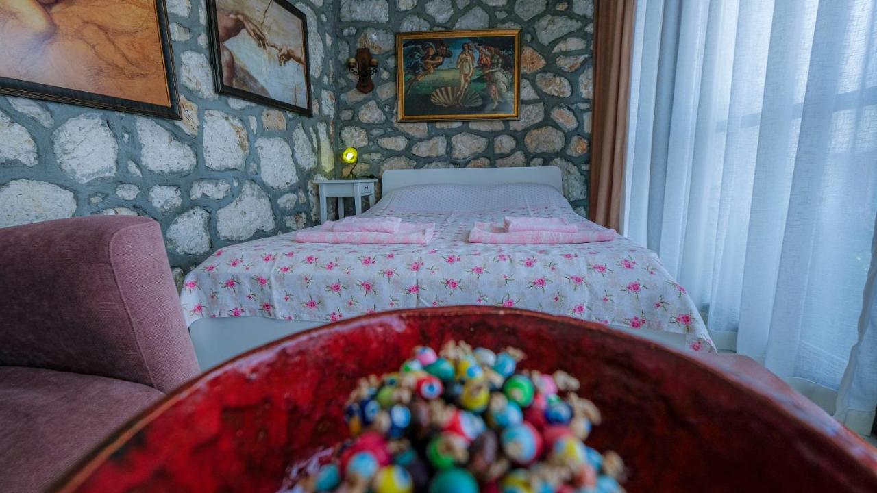 Teras Butik Apart Karaburun  Exterior foto