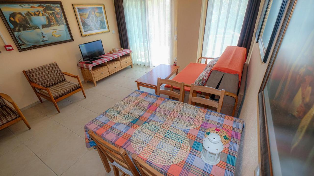 Teras Butik Apart Karaburun  Exterior foto