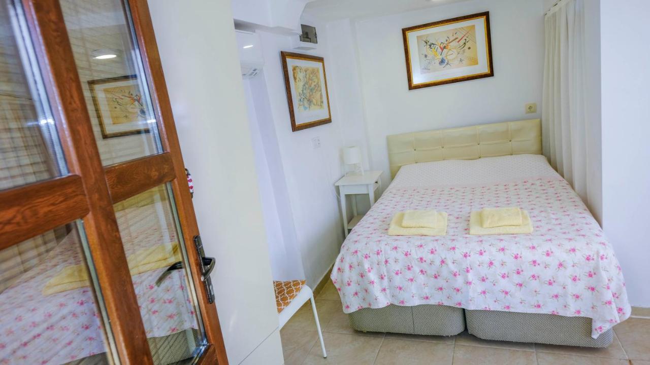 Teras Butik Apart Karaburun  Exterior foto