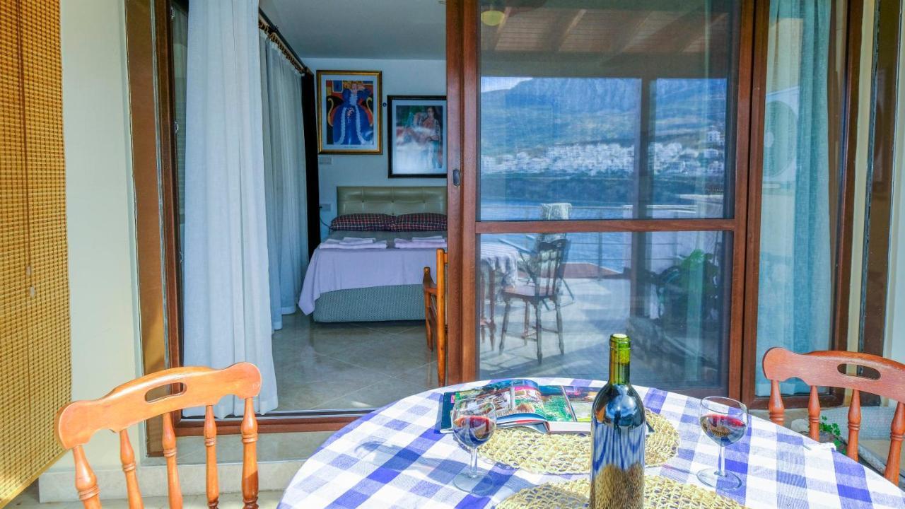 Teras Butik Apart Karaburun  Exterior foto