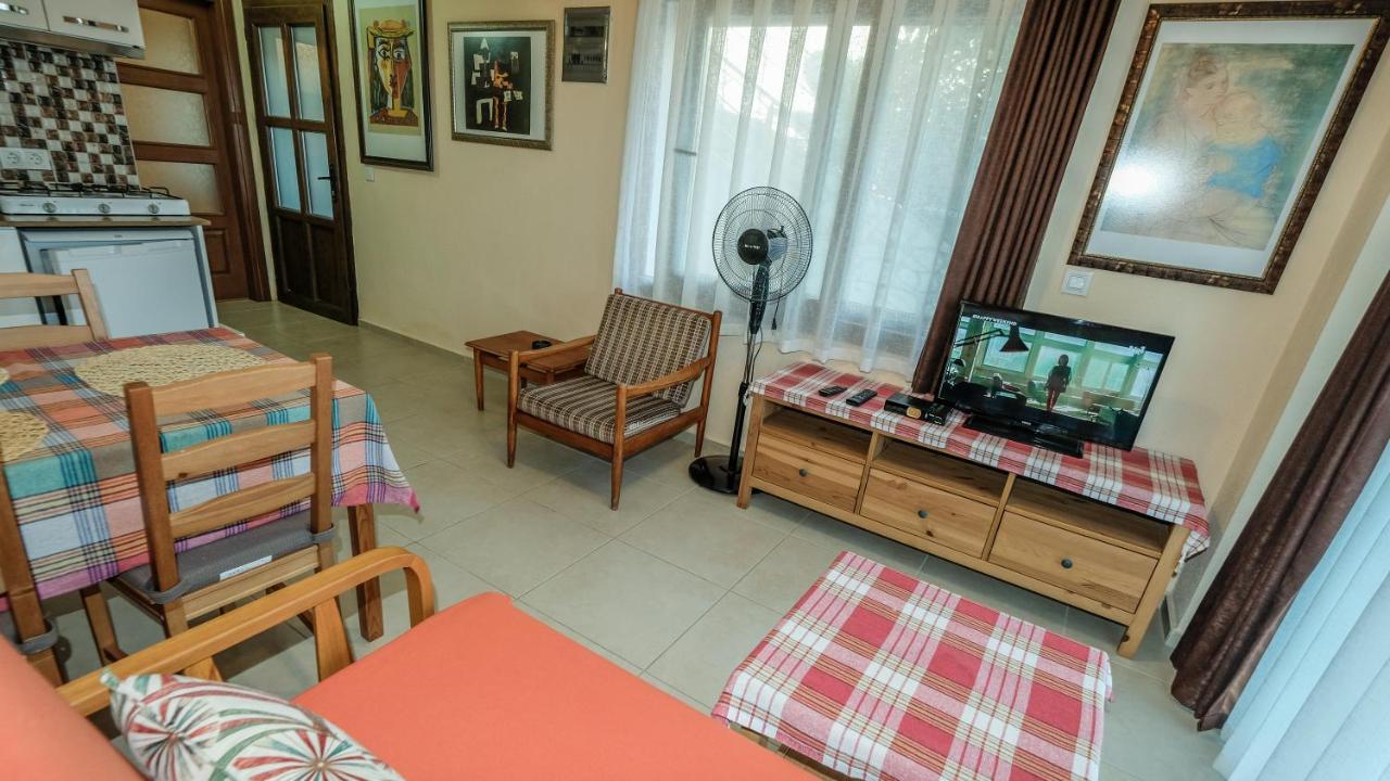 Teras Butik Apart Karaburun  Exterior foto