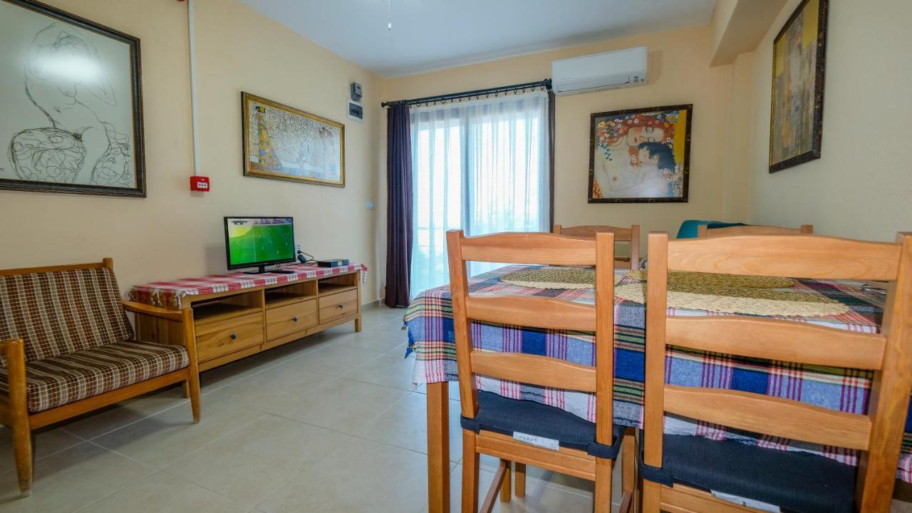 Teras Butik Apart Karaburun  Exterior foto