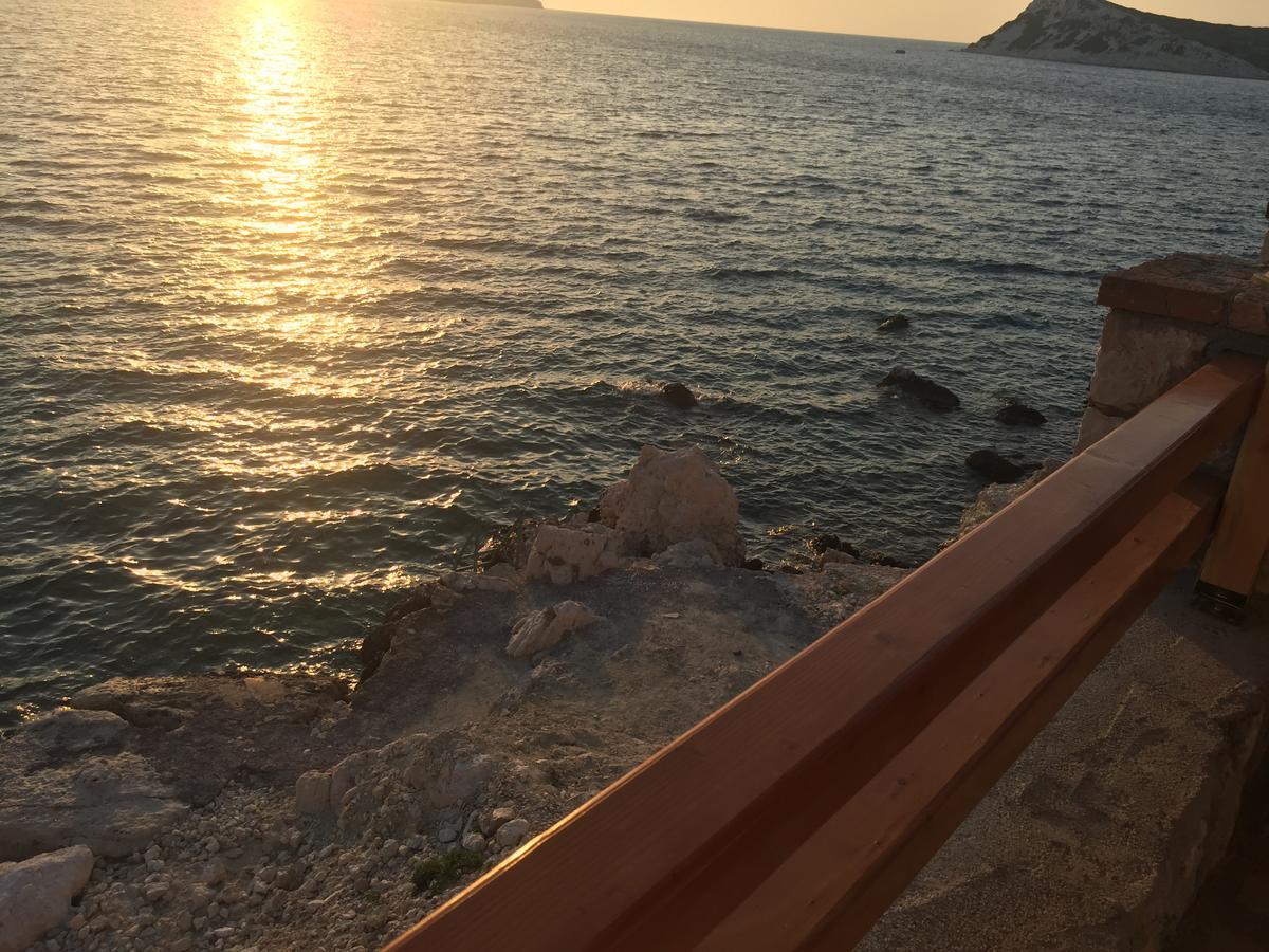 Teras Butik Apart Karaburun  Exterior foto